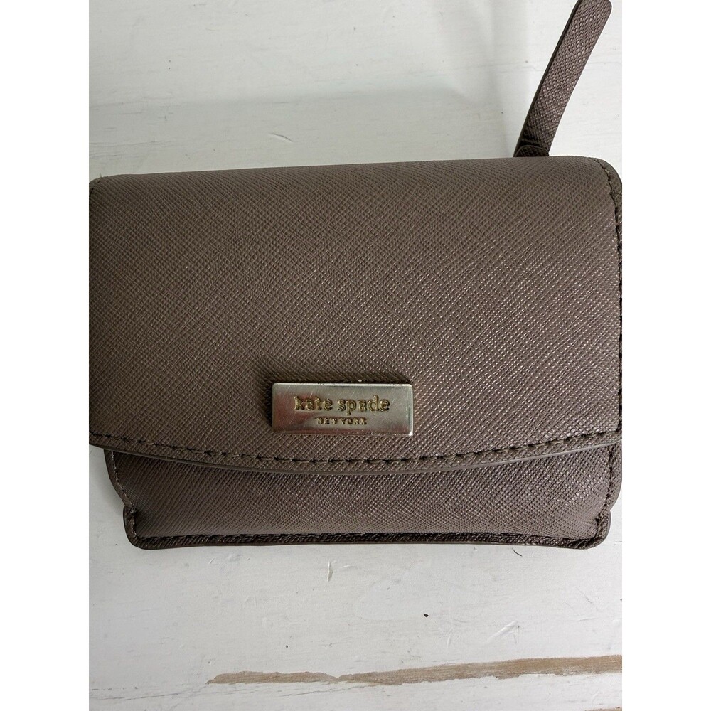 Kate Spade New York Brown Leather Wristlet Wallet Vintage Style Money Magnet